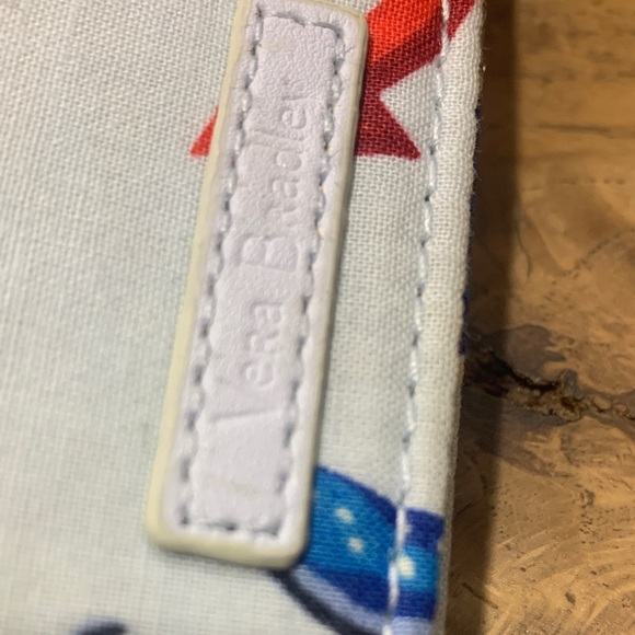 Vera Bradley Anchors Aweigh checkbook cover retired pattern perfect condition - Picture 4 of 6